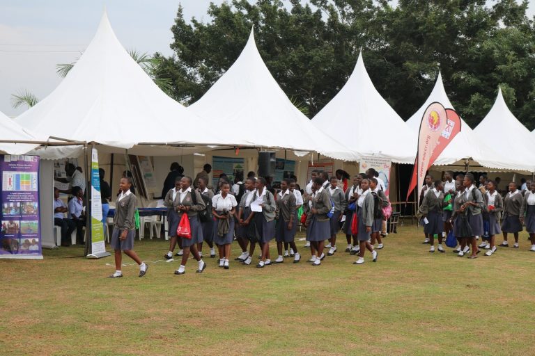 Students arive at the UVRI Open Day Exibitions of 2018